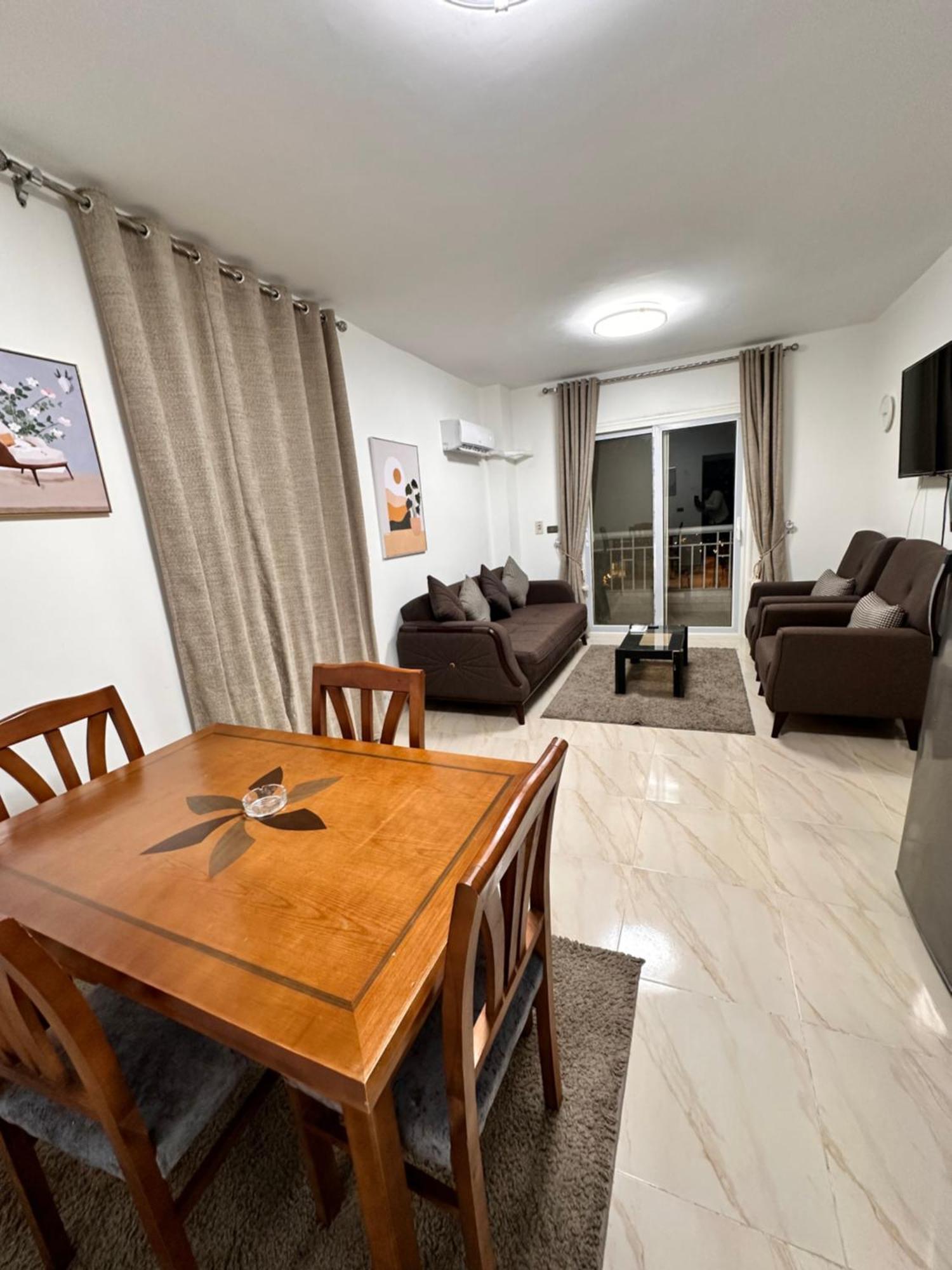 Apartment بمدينتي *